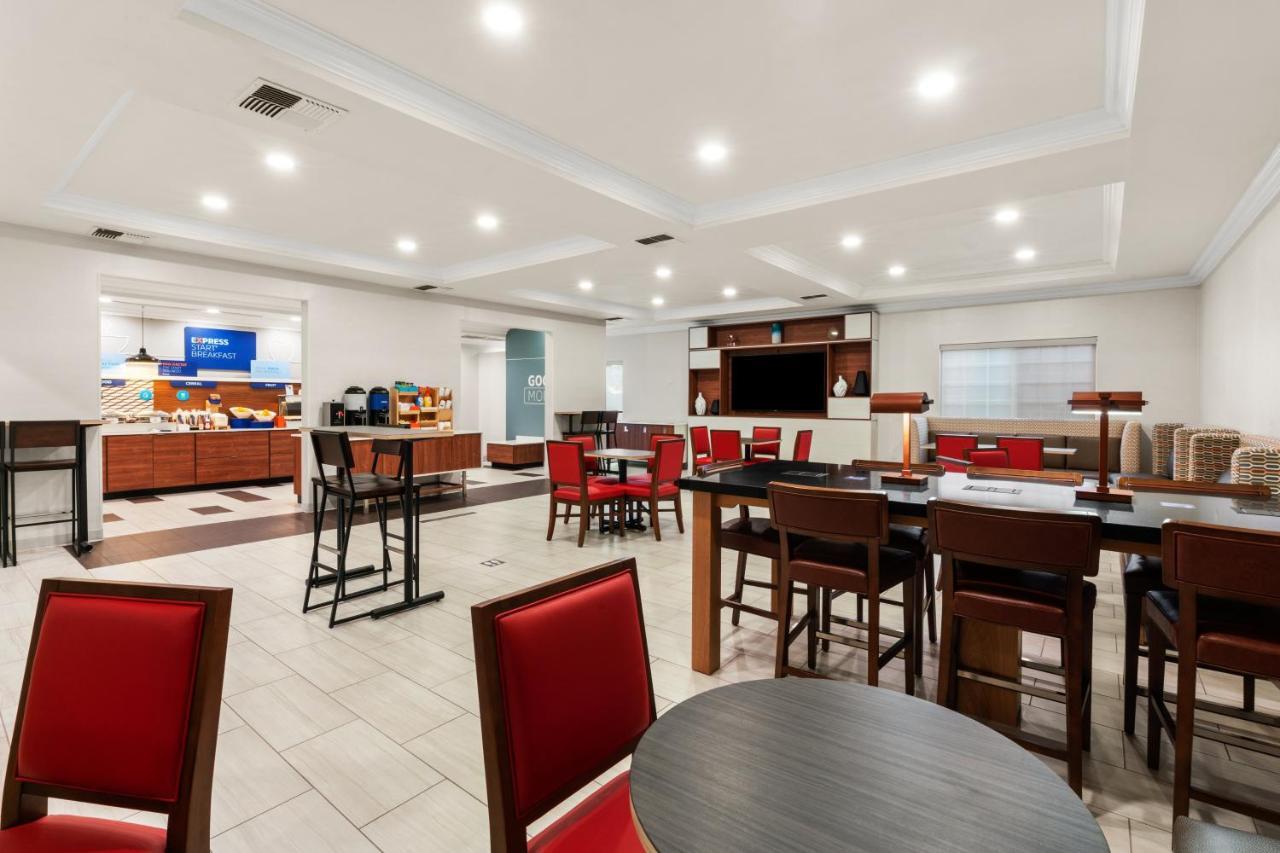 Holiday Inn Express & Suites Klamath Falls Central By Ihg Luaran gambar