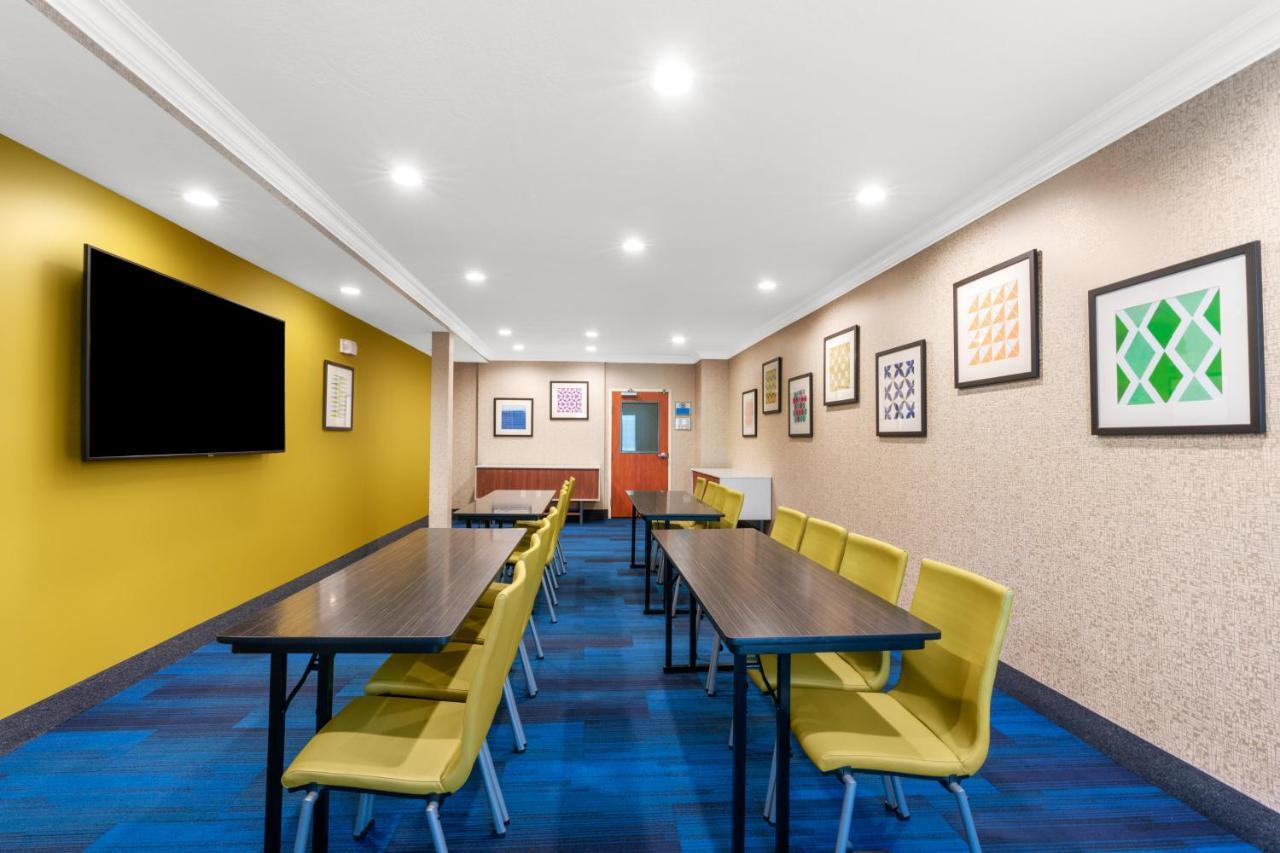 Holiday Inn Express & Suites Klamath Falls Central By Ihg Luaran gambar