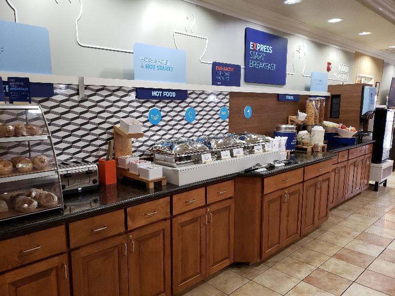 Holiday Inn Express & Suites Klamath Falls Central By Ihg Luaran gambar